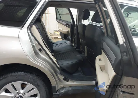 2017 Subaru Outback 2.5I Premium z USA, uszkodzony, nr VIN 4S4BSACC3H3367608